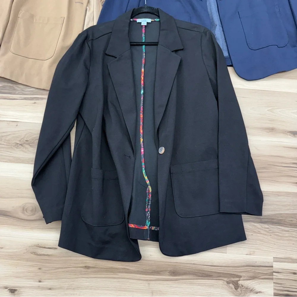 Croft & Barrow Women's Blazers - Black, Navy, Tan - Picture 2 of 7